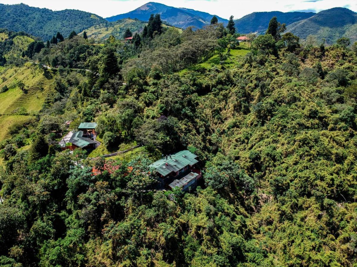 Finca Petrona Calacali Luaran gambar
