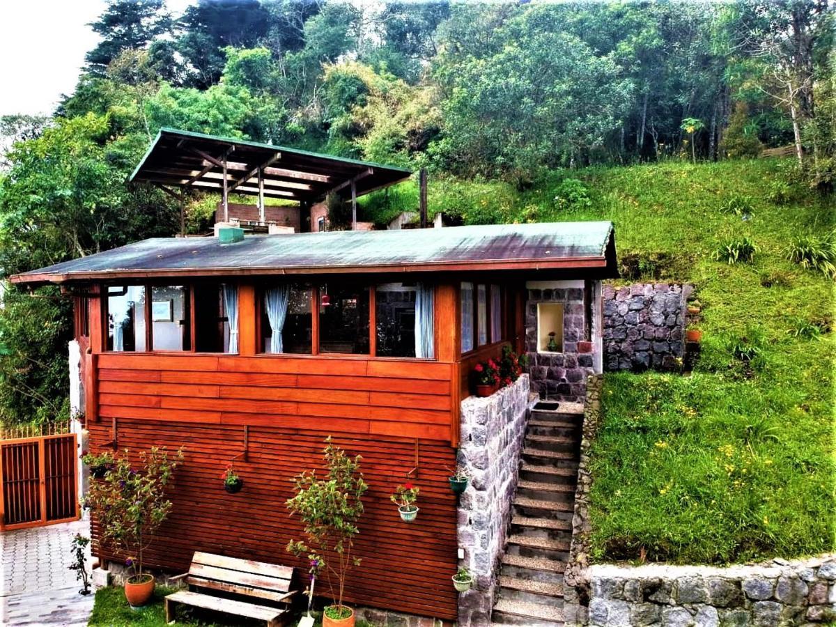 Finca Petrona Calacali Luaran gambar